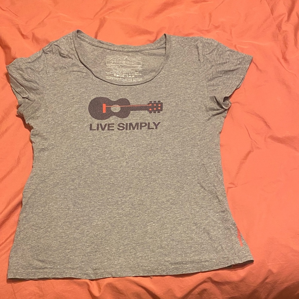 Patagonia Gray Short Sleeve Tee with Guitar Graphic